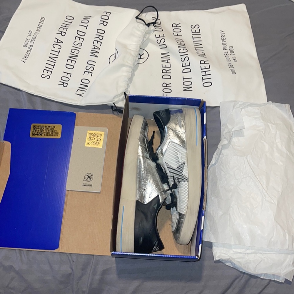 GOLDEN GOOSE STARDAN NEW UNISEX SIZE 43 US SIZE 9-9.5 RARE